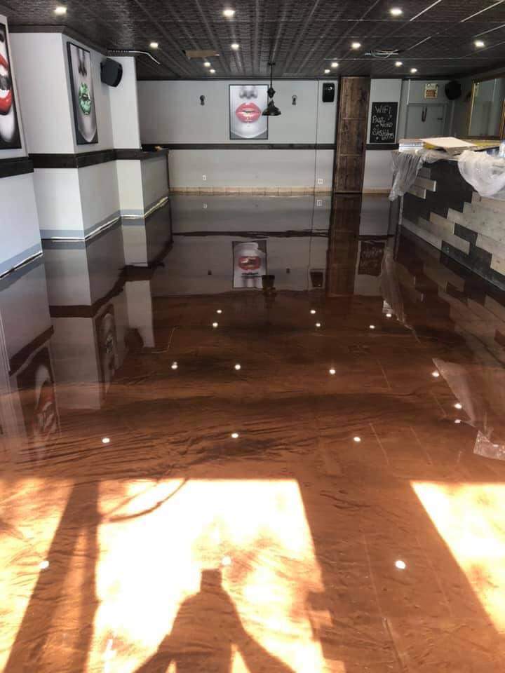 Jordan - Metallic Business